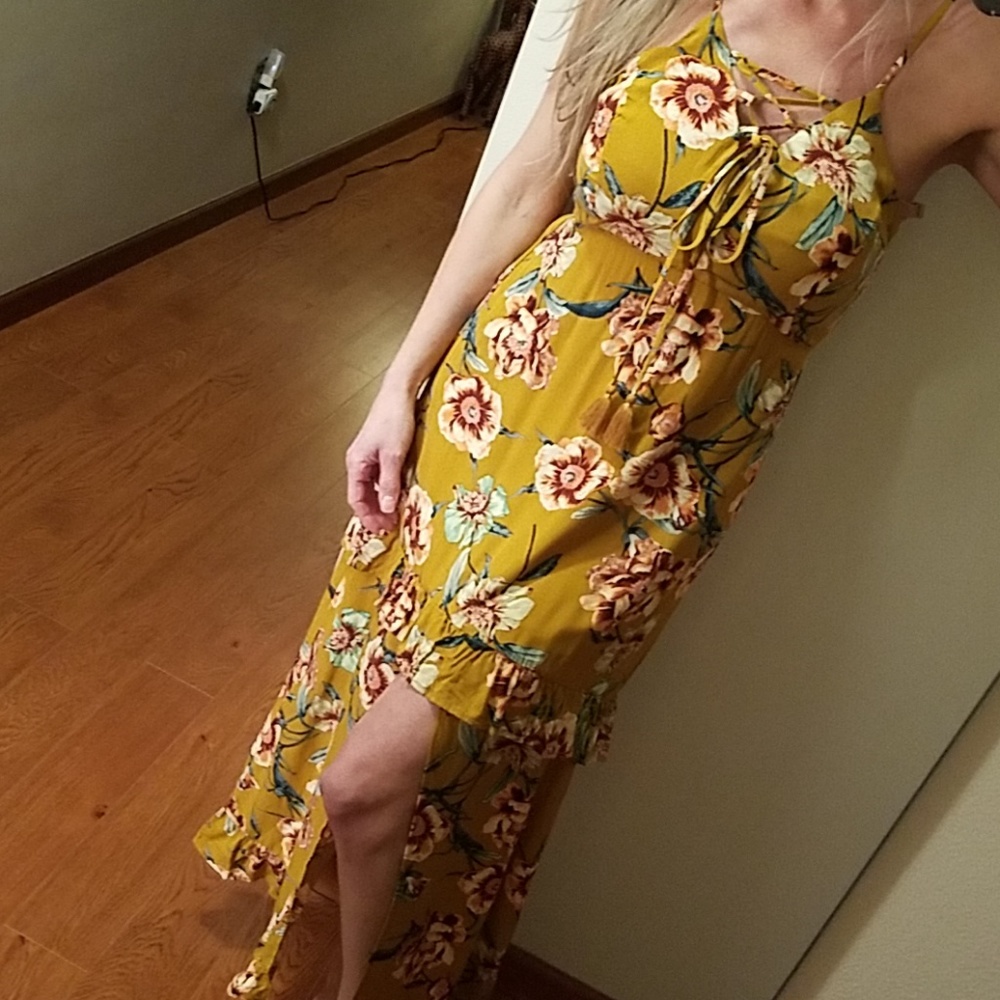 NWOT Xhilaration maxi dress